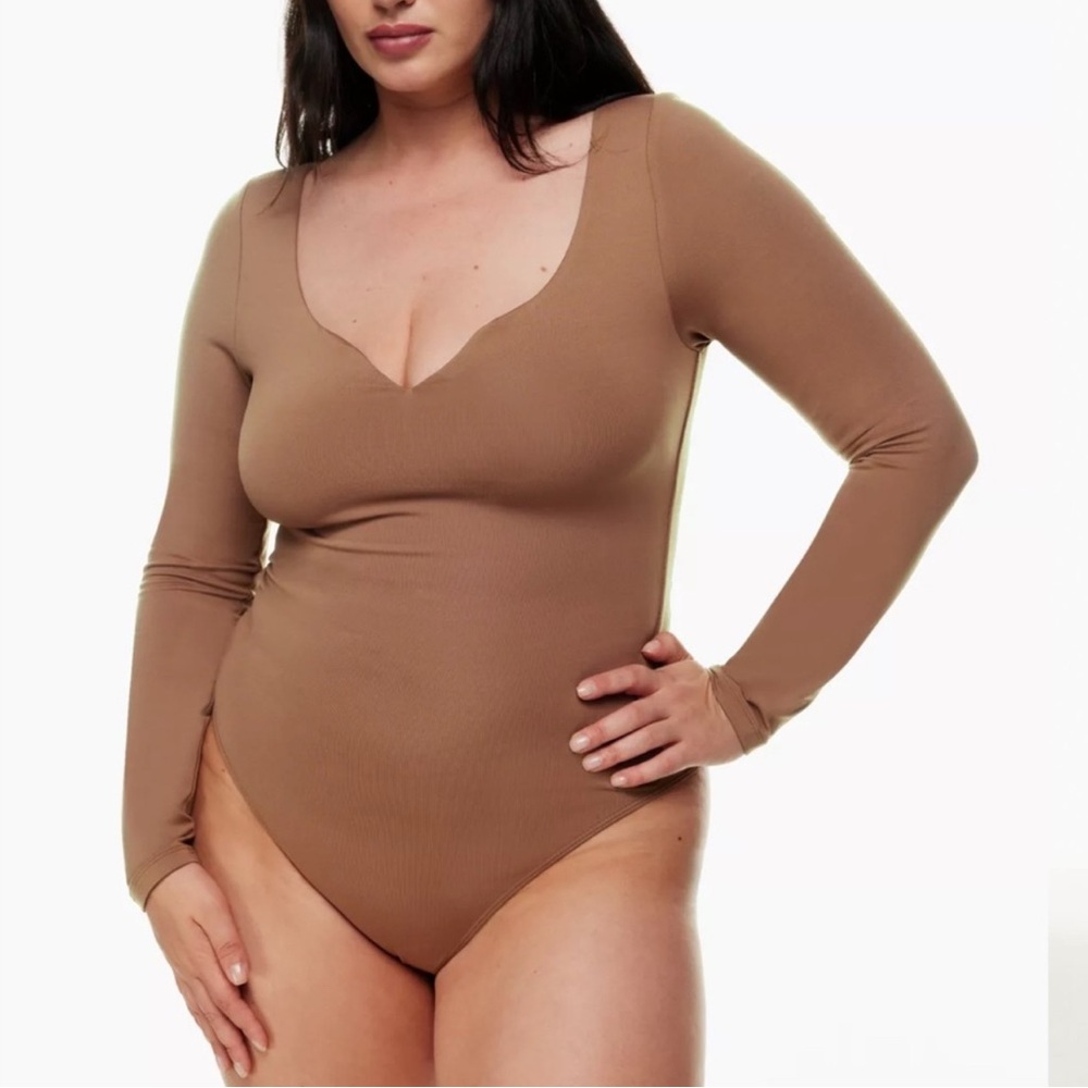 Aritzia Babaton Contour Leone Bodysuit Epicurean Brown